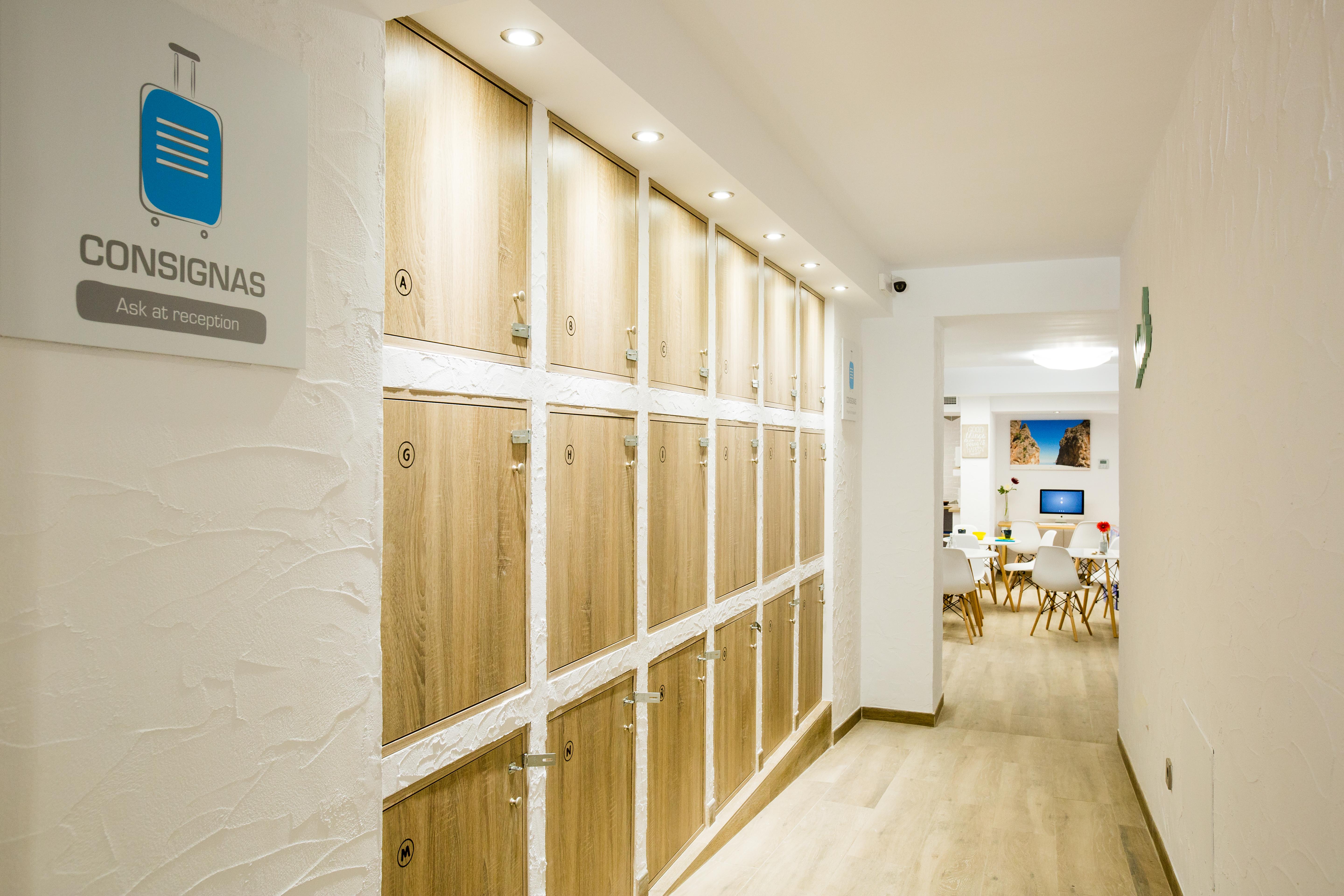 Singular Hostel By Eurotels - Albergue Juvenil ปัลมาเดมายอร์กา ภายนอก รูปภาพ